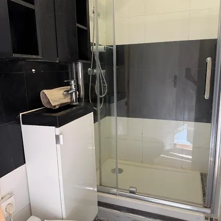 Moderne A 10 Min A Pied Palais & Plages